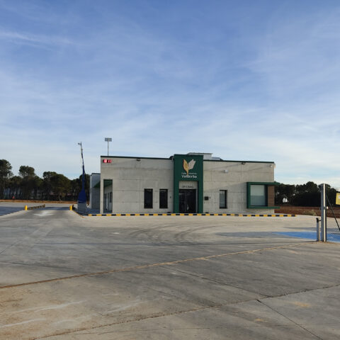 Edificio oficinas Cooperativa Valdorba en Barasoain