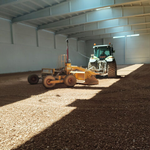 Explanación nave en Almazán