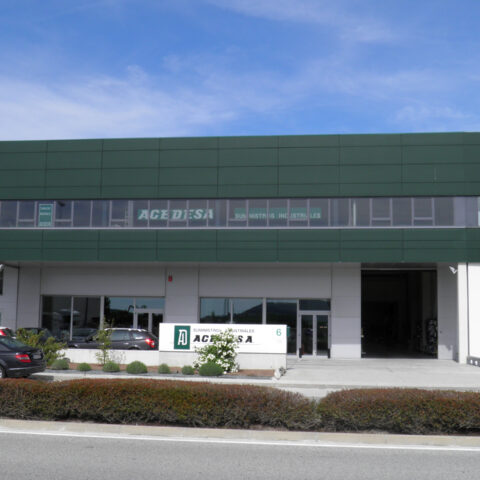 Nave Acedesa en Barbatain